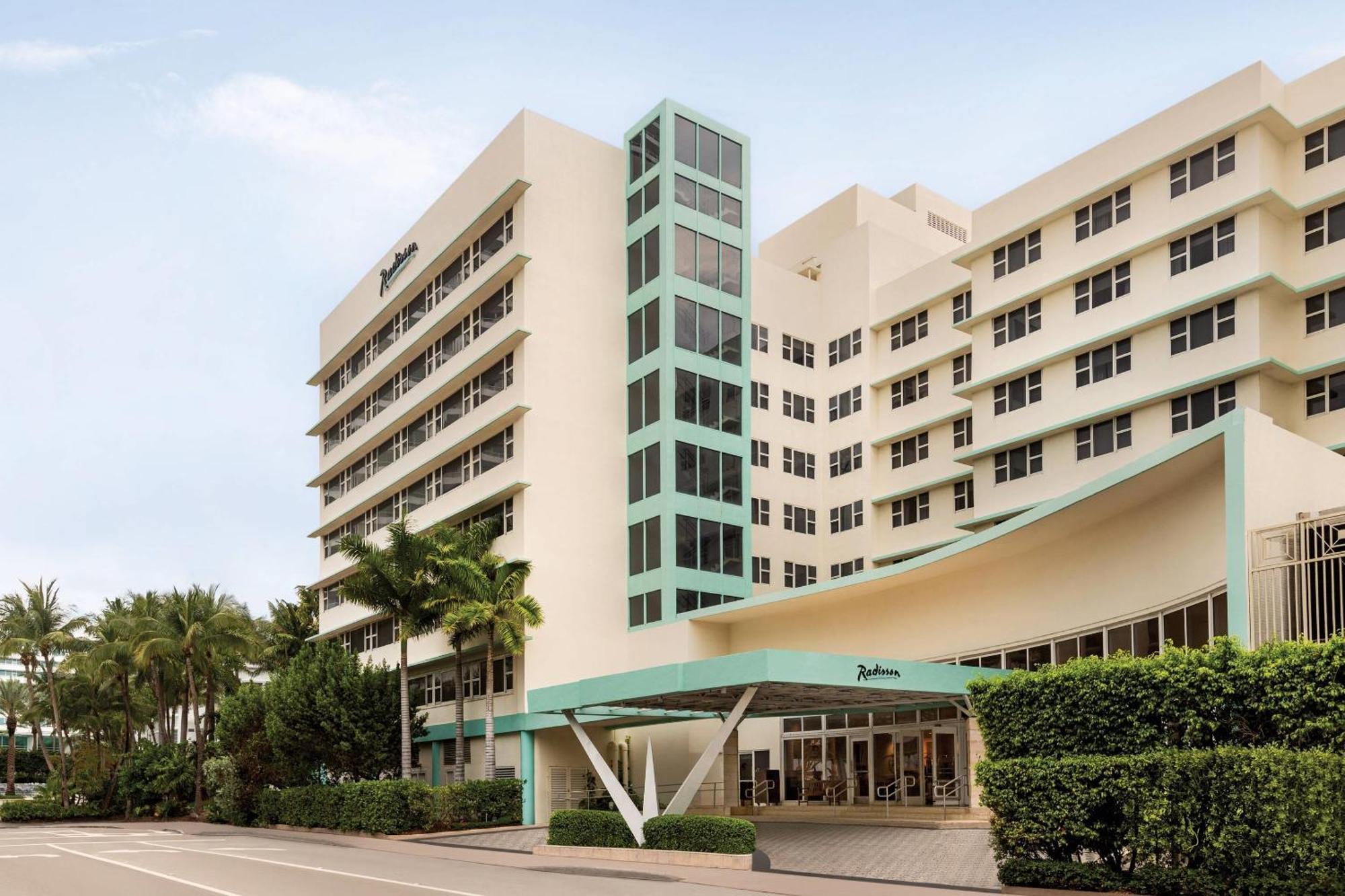 Radisson Resort Miami Beach — Photos 3